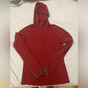 Ibex Indie Hoodie Size Women’s Medium Merlot color